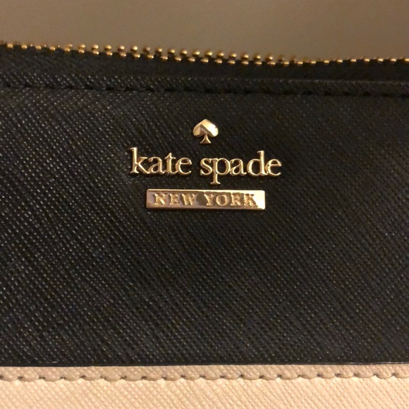 Kate Spade Wallet - Picture 3 of 6